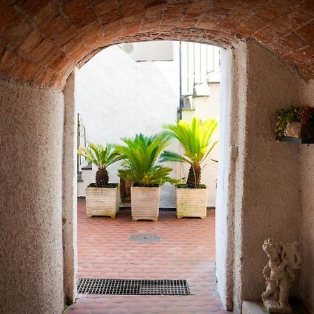 Appartement Monolocale A 50 Metri Dal Mare à Celle Ligure Extérieur photo
