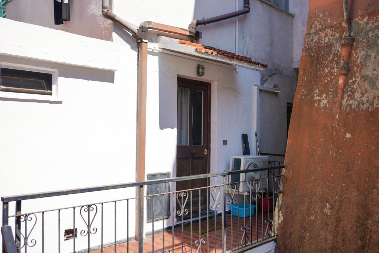 Appartement Monolocale A 50 Metri Dal Mare à Celle Ligure Extérieur photo